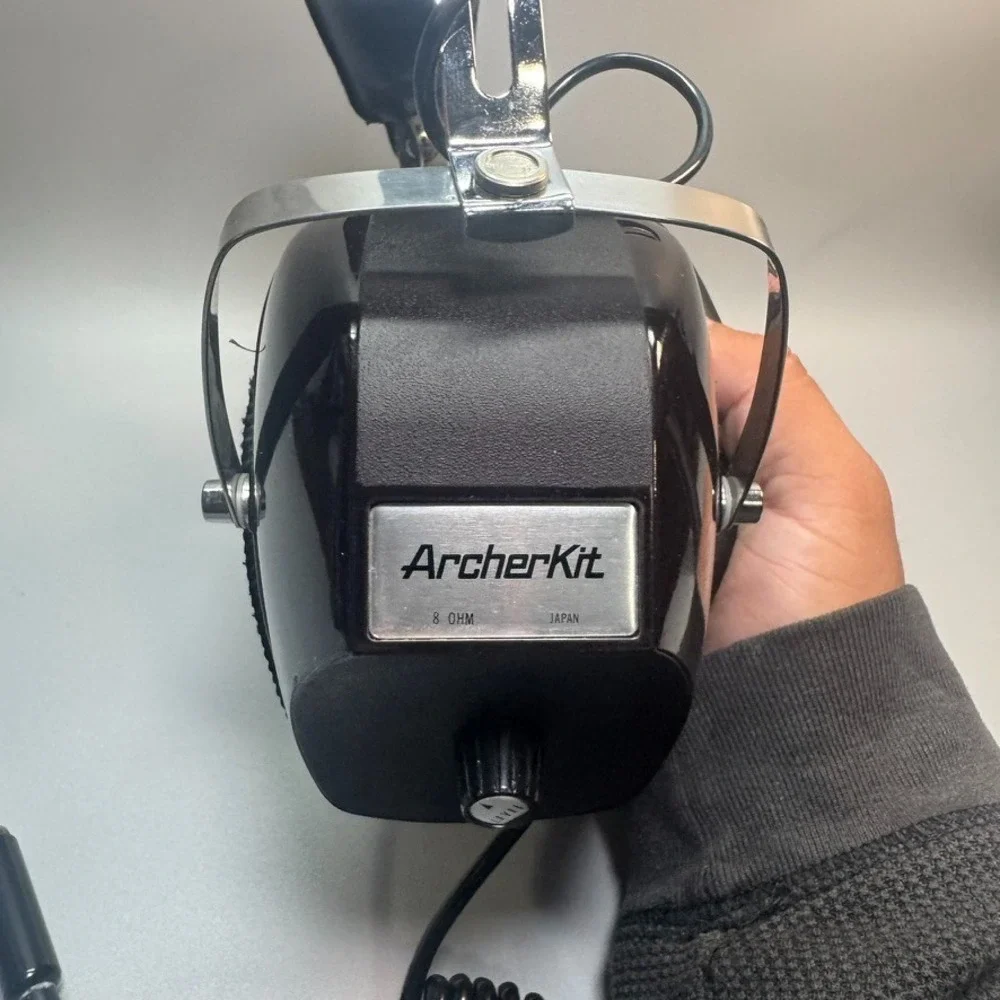 ArcherKit‎ Deluxe Stereo Headset Kit Cat No. 28-4005 Tandy Corp Made in Japan